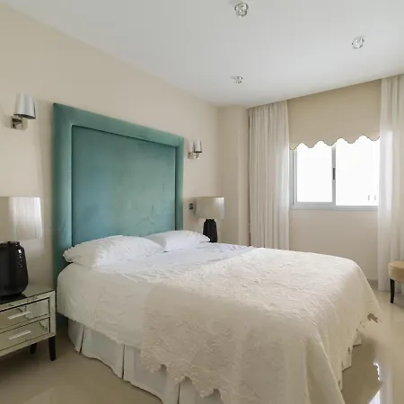 Apartment Home2book Stylish Design